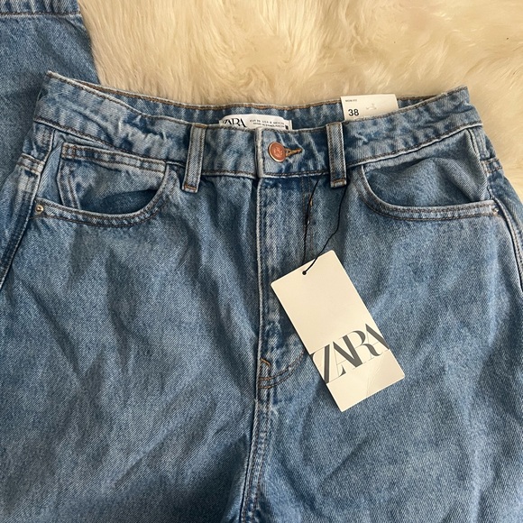 ZARA Mom Fit Jeans - Picture 8 of 13